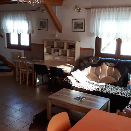Tourist Farm Znidarjevi Farm stay Kozljek