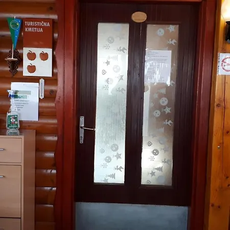 Tourist Farm Znidarjevi *