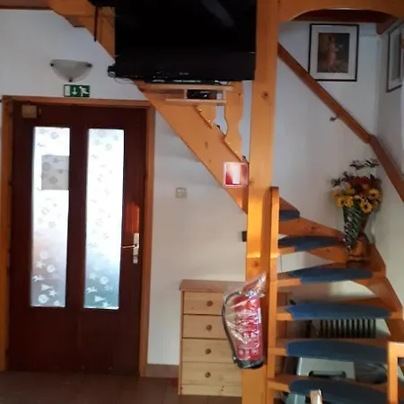 Farm stay Tourist Farm Znidarjevi
