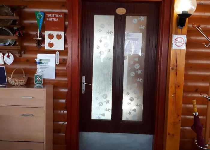 Tourist Farm Znidarjevi *