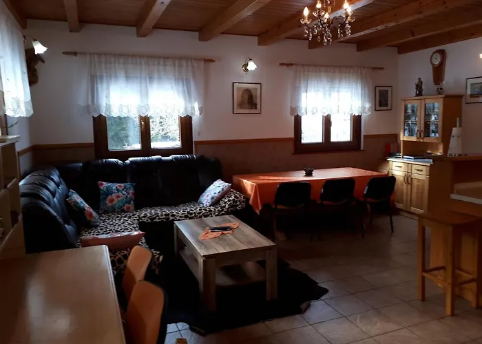 Tourist Farm Znidarjevi مزرعة للإقامة Kozljek